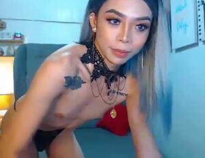 Sizzling small chinese trans on web cam 2